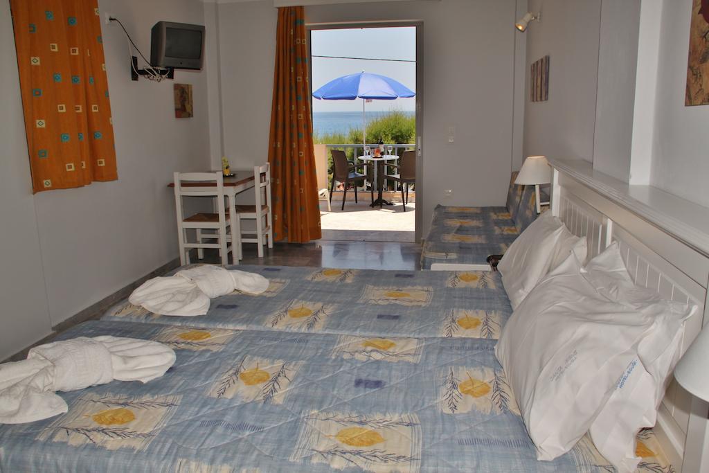 Santa Irene Aparthotel Сугия Стая снимка